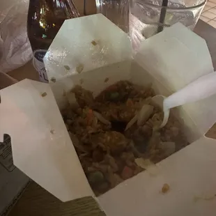 Chinese food and drinks! Win win!