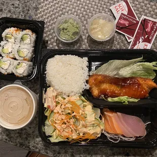 3 Items Bento Box: Salmon Teriyaki, Sashimi and California Roll (DoorDash)