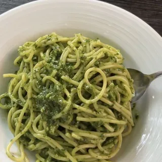 side spaghetti pesto