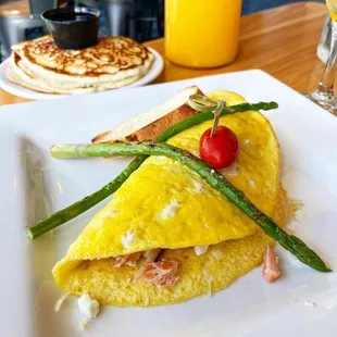 Smoked Salmon Omelette