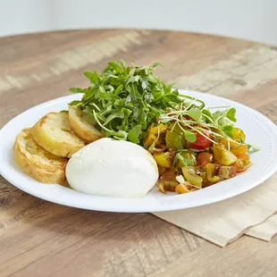 Burrata Caprese Plate with Ciabatta Bread and Arugula Salad