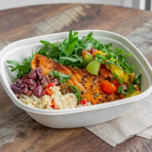 Healthy Grilled Salmon Bowl