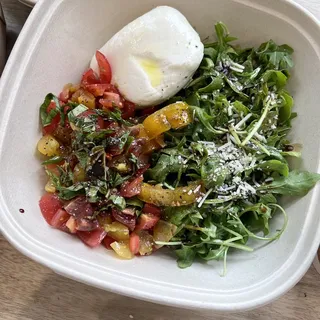 Burrata Caprese Plate with Ciabatta Bread and Arugula Salad