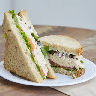 Mediterranean Tuna Salad Sandwich
