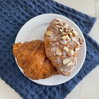 Plain Croissant