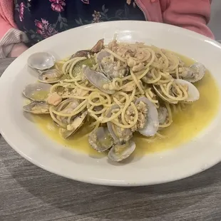 Linguini and clams