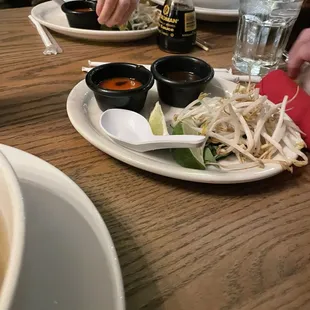 Accoutrements for pho