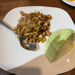 Chicken lettuce wraps