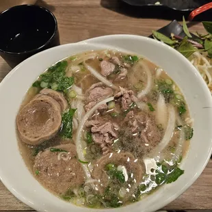 ramen and noodles, noodle dish, noodles, ramen, noodle soup, food