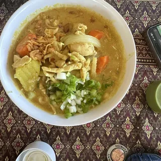 C2. Yellow Curry