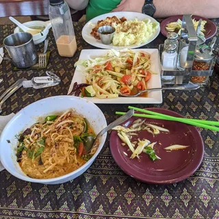 D2. Mee-Kah-Tee