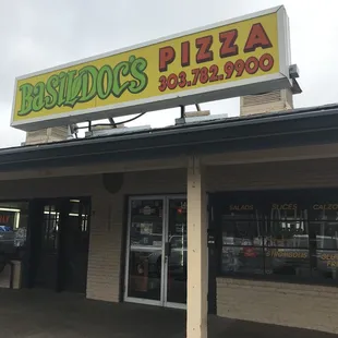 Hard to find store at night because sign is not the type that lights up. Signs on both side are lite so this one is dark at night.