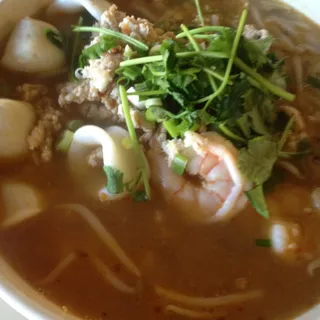 Thai Tom Yum Noodle Soup