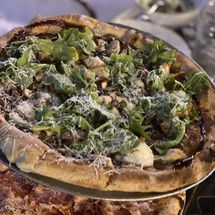 Siracusa pizza with chicken (delicious!!!)