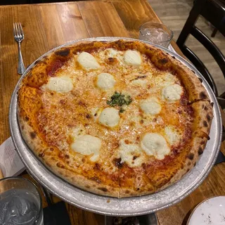 4 on the Floor Pizza