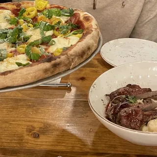 The Burg Pizza