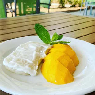 Sticky Mango is back in season!! {April-August}