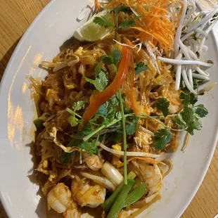 Pad Thai, shrimp.
