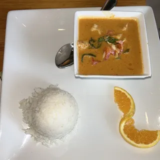 L4. Pananag Curry Lunch Special