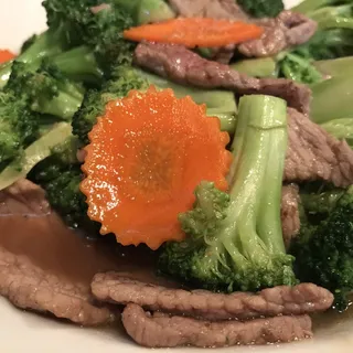 L10. Broccoli Dish Lunch Special