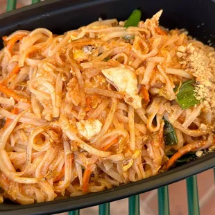 Pad Thai with chicken