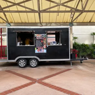 Little food truck located at JBPHH Base Exchange