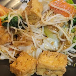 Mixed vegetables with tofu stir-fried