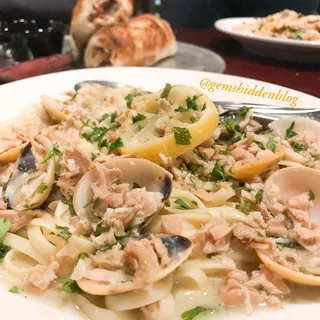Linguini & Clams