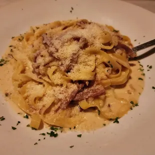 a plate of pasta
