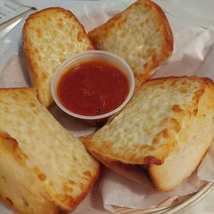 Garlic cheese bread