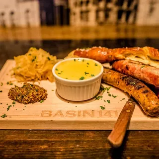 Grilled Sausage Platter