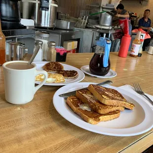 French Toast, Eggs over medium, Sausage, Breakfast