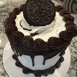Cookies N Cream ice cream cake