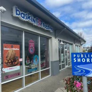 3/3/23 Exterior, entrance