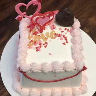 Ice Cream Cake $20