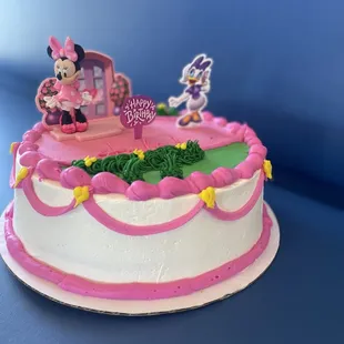 a minnie mouse birthday cake