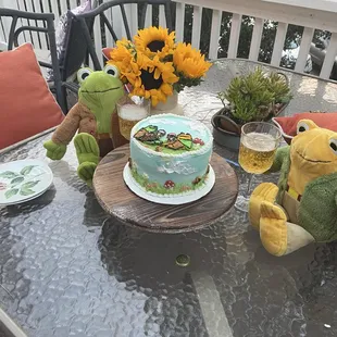 same cake, different angles!