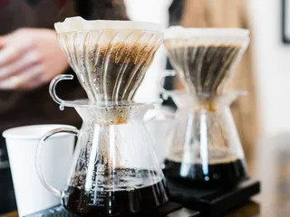 Turntable Coffee Counter