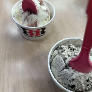 Strawberry Cheese Cake and Oreo