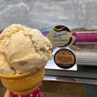 2.5 oz. Chocolate Chip Cookie Dough Layered Sundae