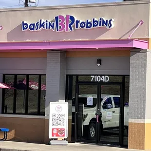 the outside of a restaurant