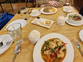 M Thai Kitchen
