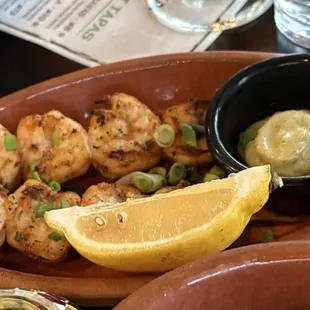 food, oysters and mussels