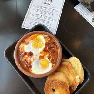 Eggs Basquez