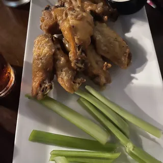 Bassetts Hot Wings