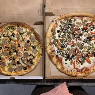 BP on the left.  Vince&apos;s on the right.