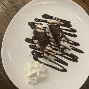 Mini Cannolis