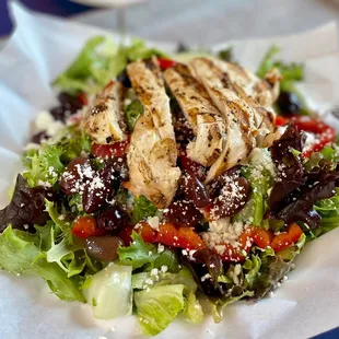 Greek salad + chicken