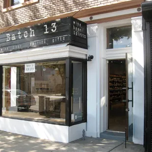 Batch 13 (located on southbound 14th Street, NW between S and R Streets)