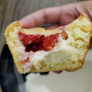 Mini butter cake cherry cream cheese